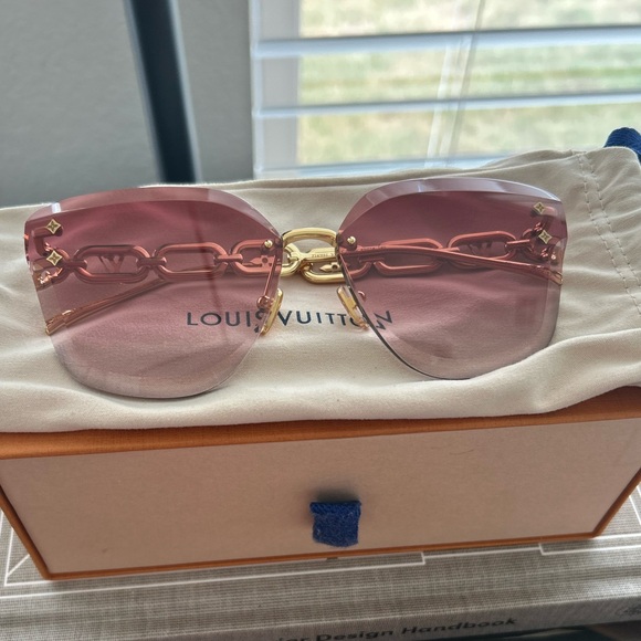 Louis Vuitton Jewel Cat Eye Sunglasses - Picture 1 of 9